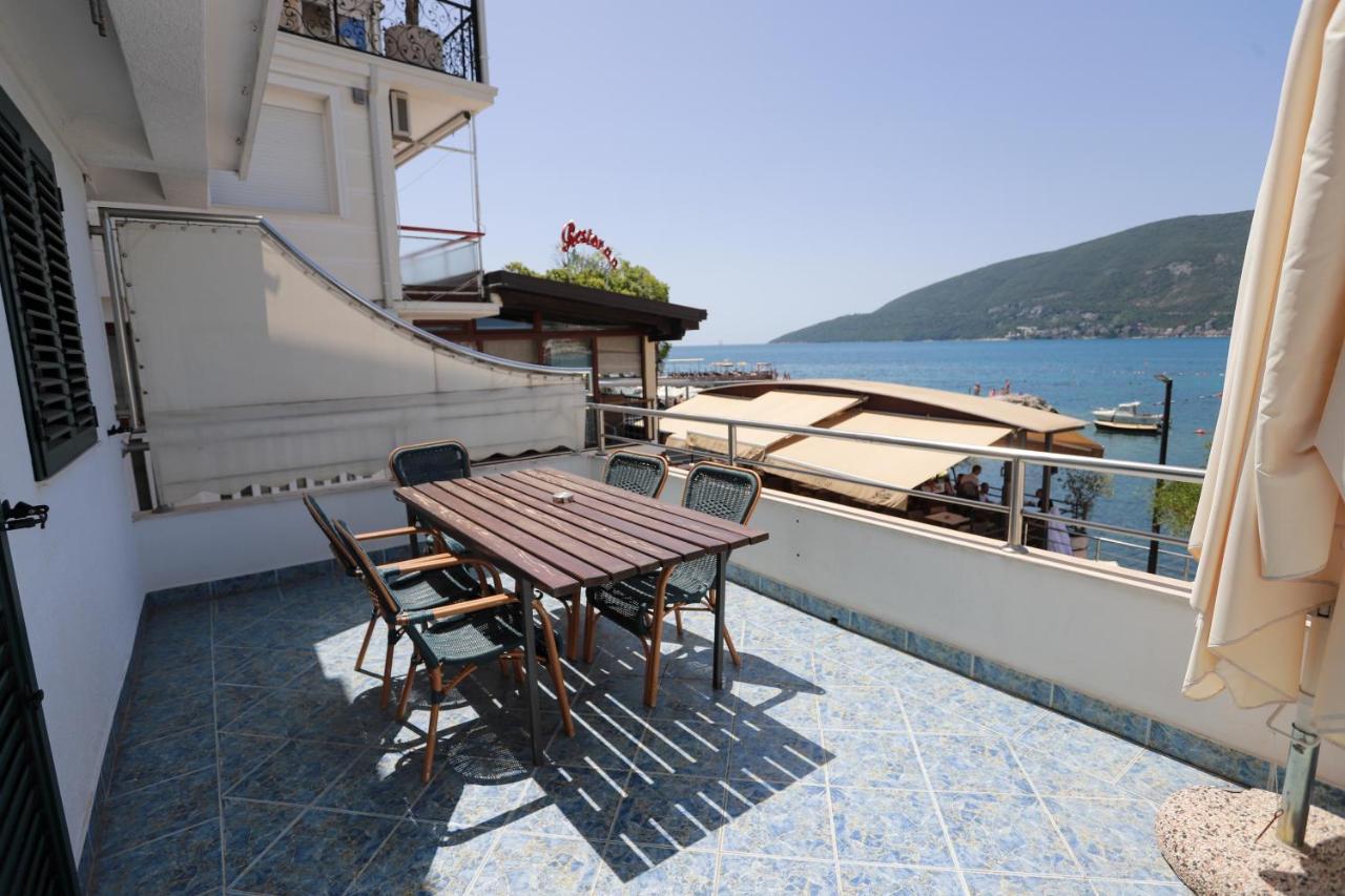 Apartments Cebra Herceg Novi Exterior foto